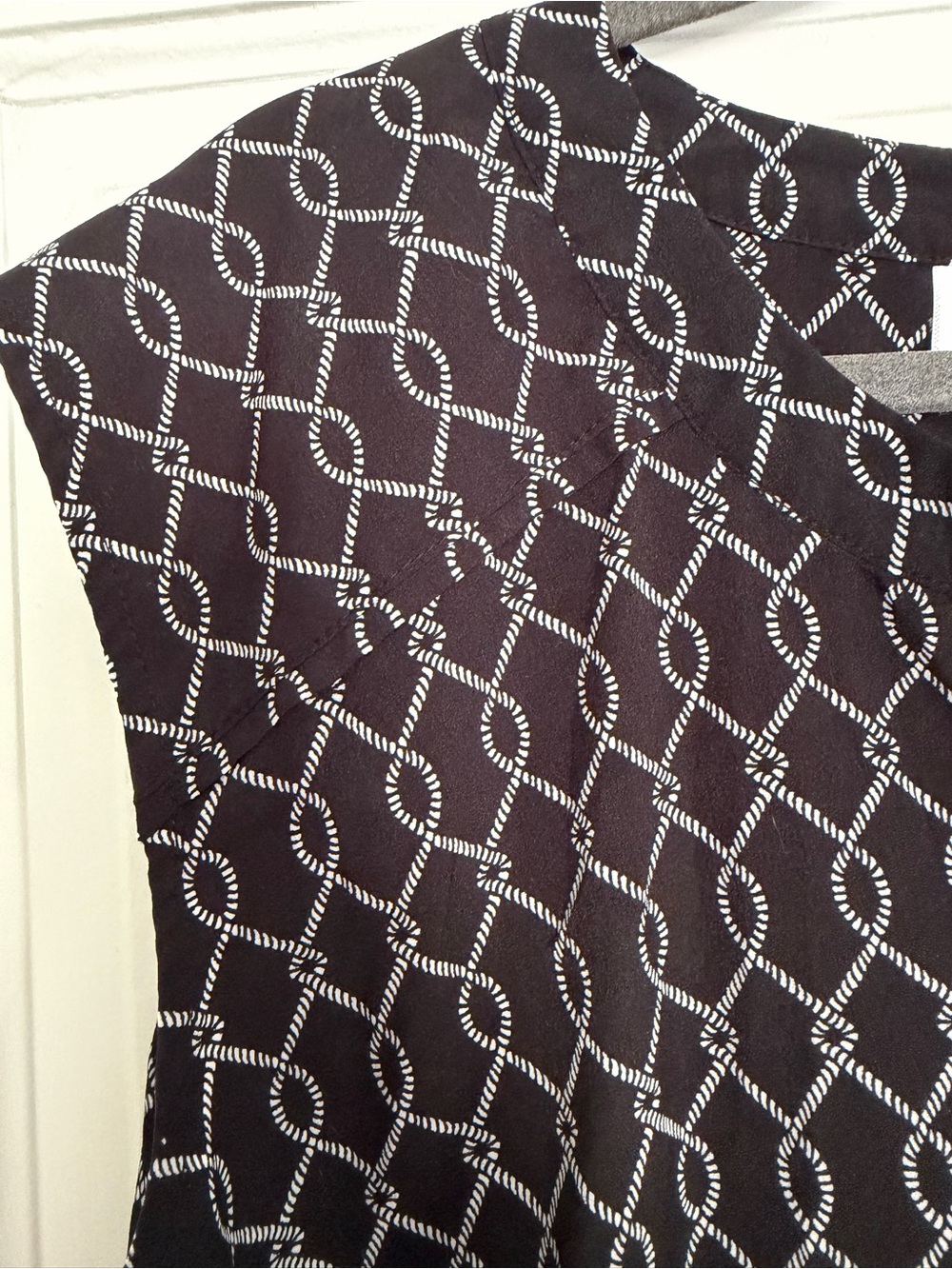 Motherhood Maternity Black Patterned Cap-Sleeve Blouse - Picture 7 of 8